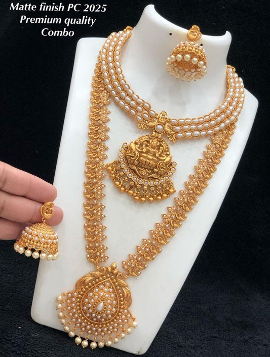 Annapurna Adorn Designer Necklace Set